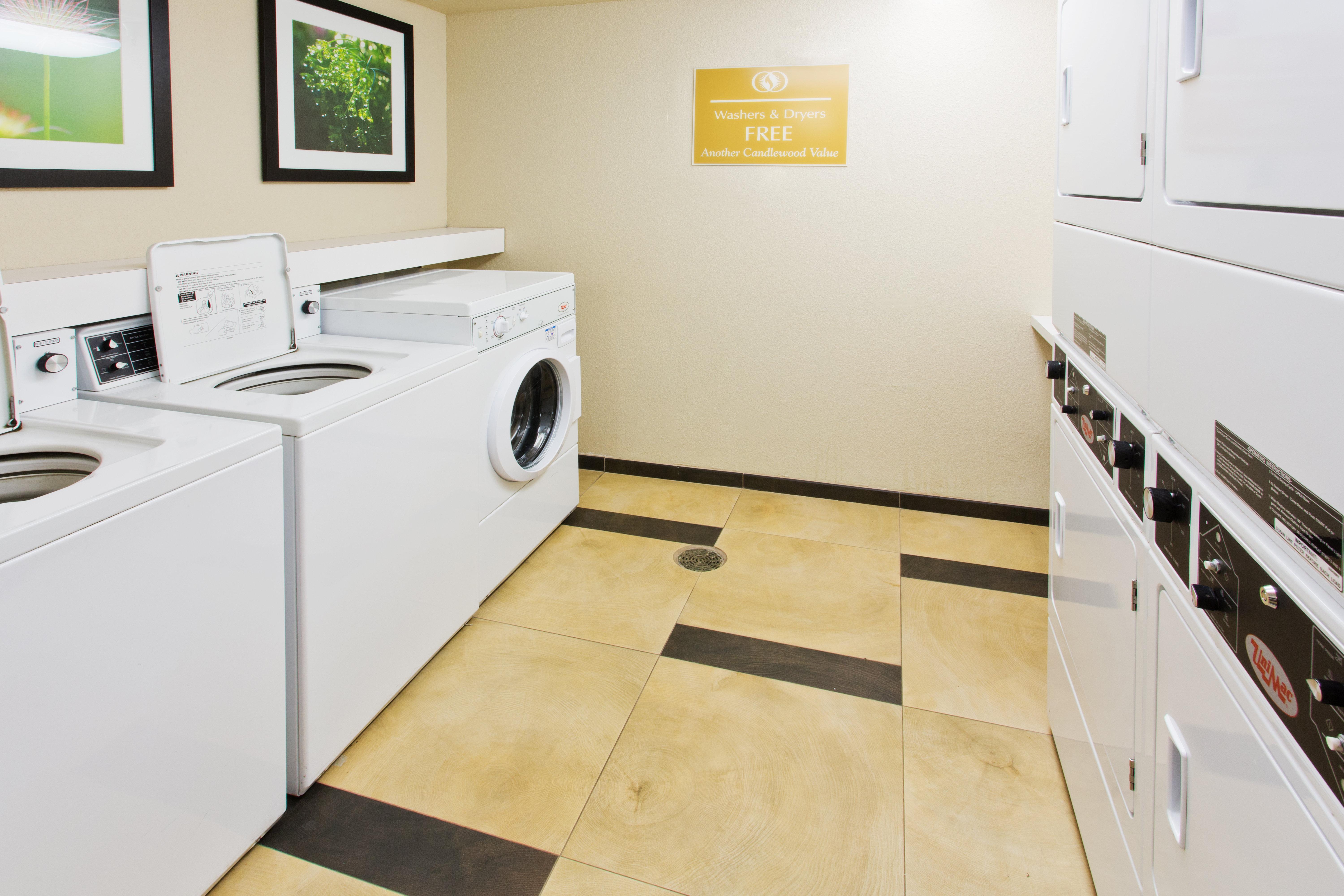 Candlewood Suites Medford By Ihg Εξωτερικό φωτογραφία