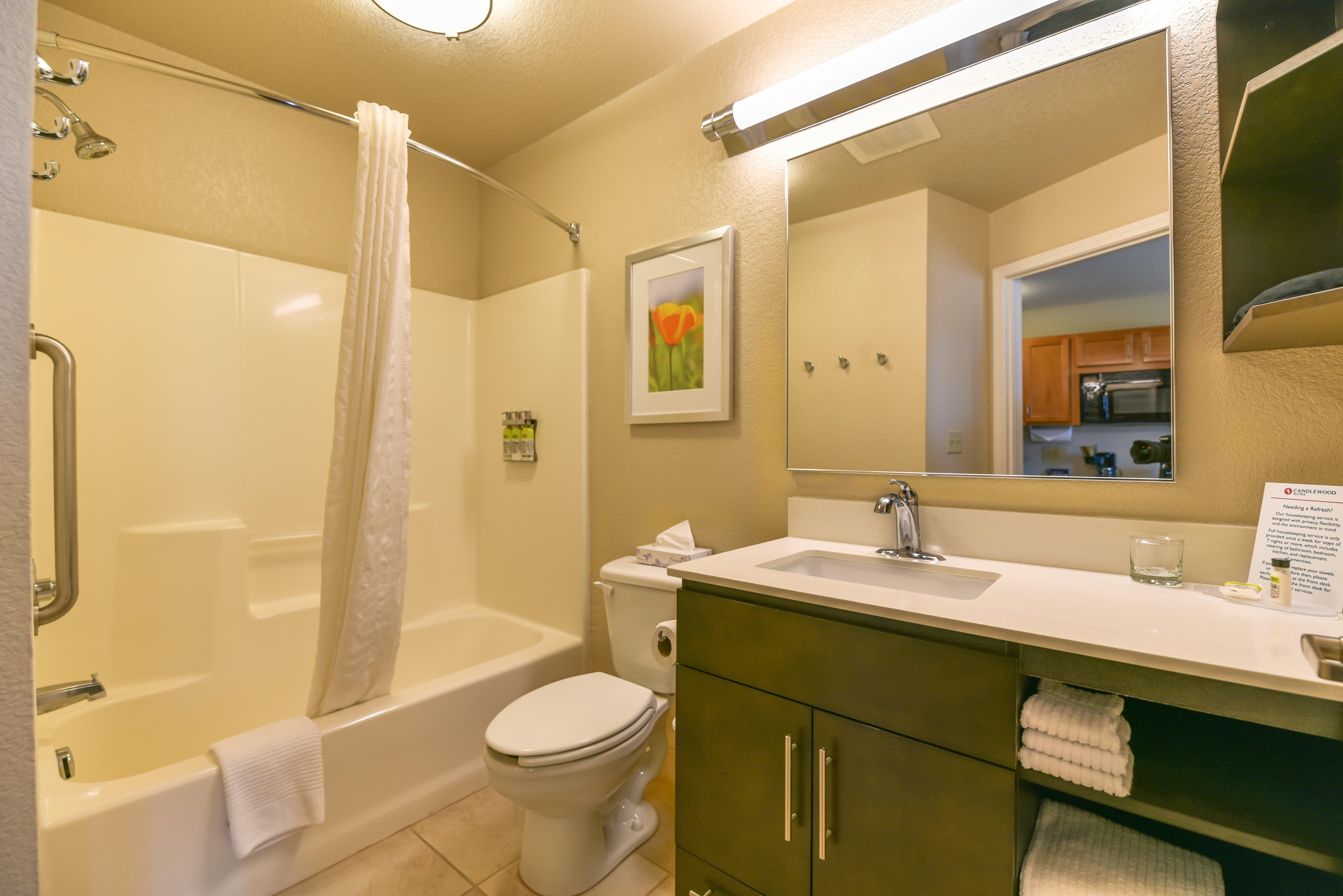 Candlewood Suites Medford By Ihg Εξωτερικό φωτογραφία